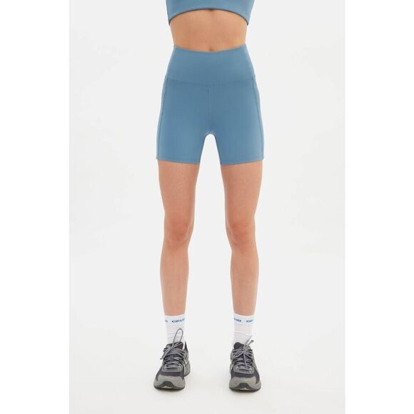 Girlfriend Collective Lake Compressive Run Bike Short NWT - Picture 1 of 4